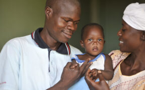 Kenyan parents with their baby. Photo credit: Riccardo Gangale/USAID Kenya